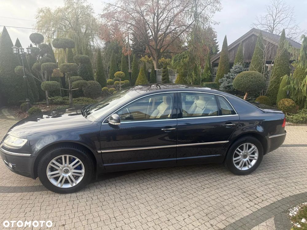 Volkswagen Phaeton - 31