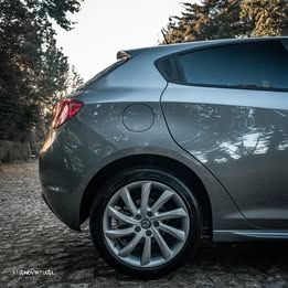 Alfa Romeo Giulietta 1.6 JTDM Super - 3