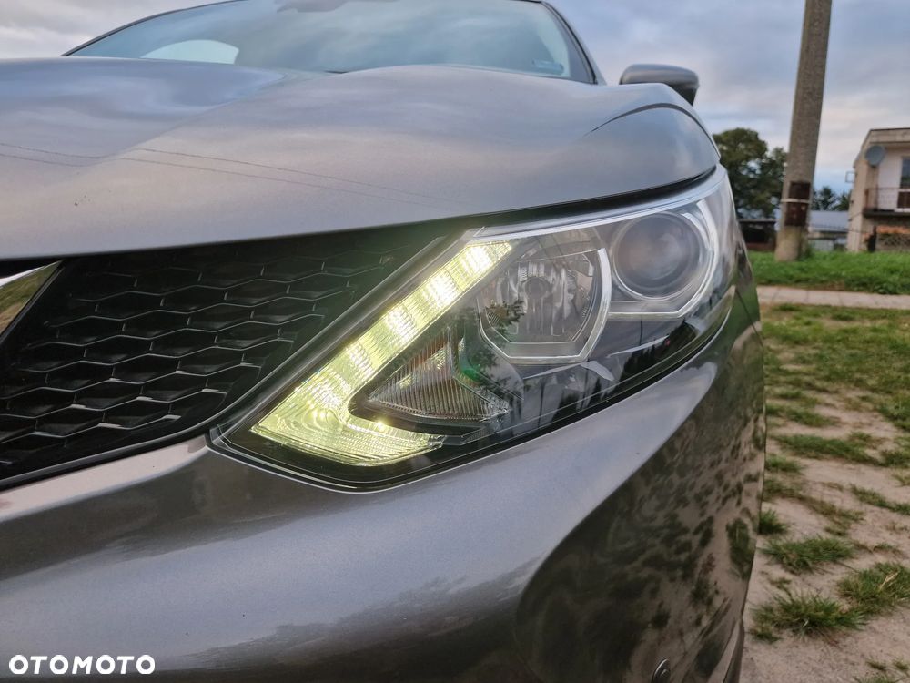Nissan Qashqai 1.2 DIG-T N-Connecta - 11