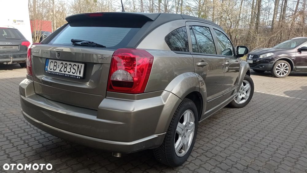 Dodge Caliber 1.8 SXT - 17