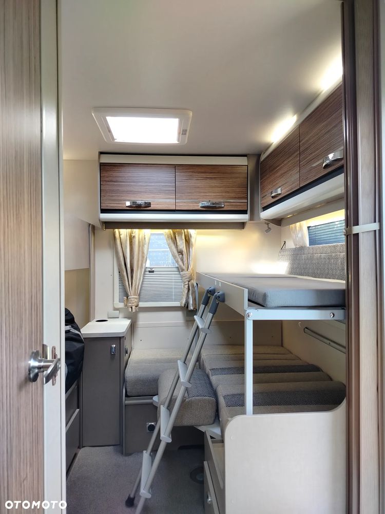 SWIFT Eccles 590 - 9