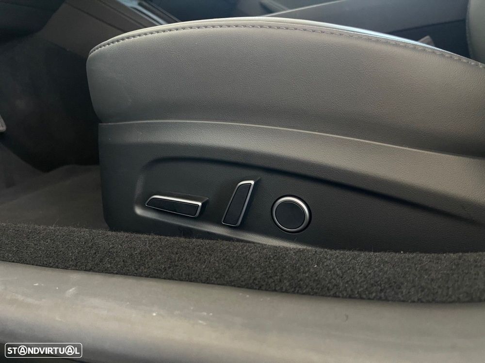 Tesla Model 3 - 6