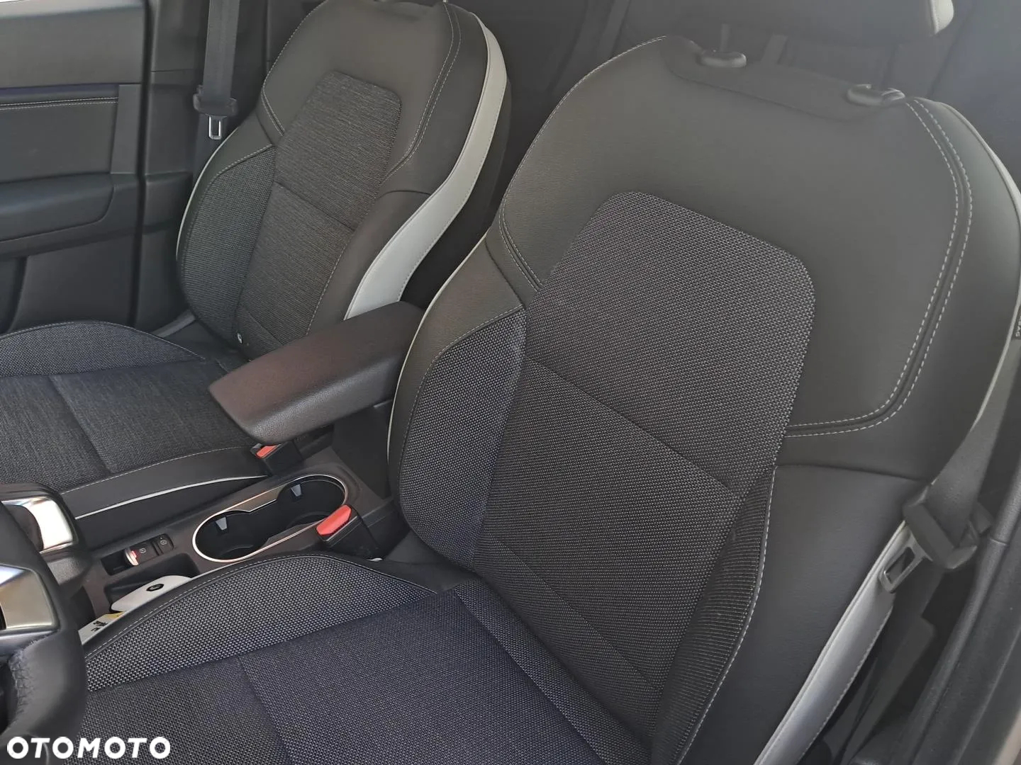 Renault Captur - 11
