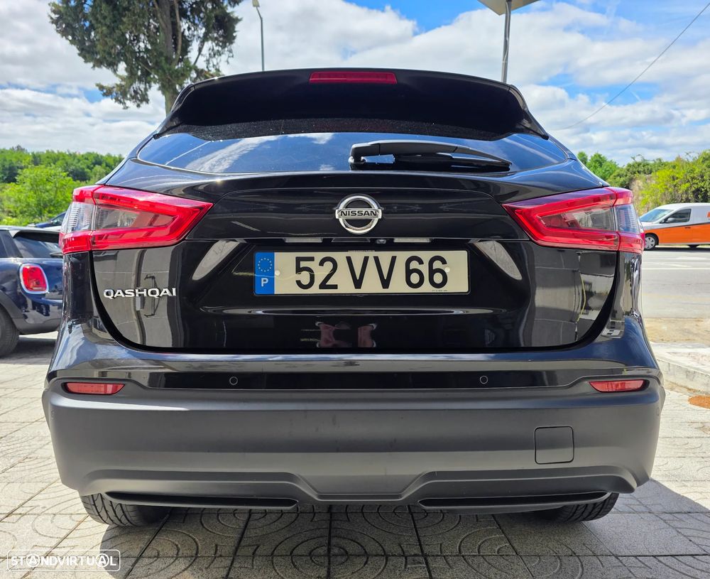 Nissan Qashqai 1.5 dCi N-Connecta - 23