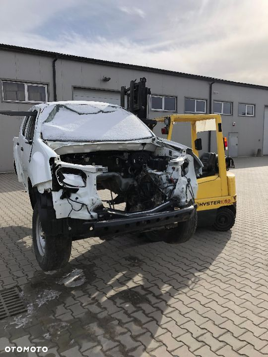 WŁĄCZNIK NAPĘDÓW przełącznik 4x2 , 4x4 D-max - 6