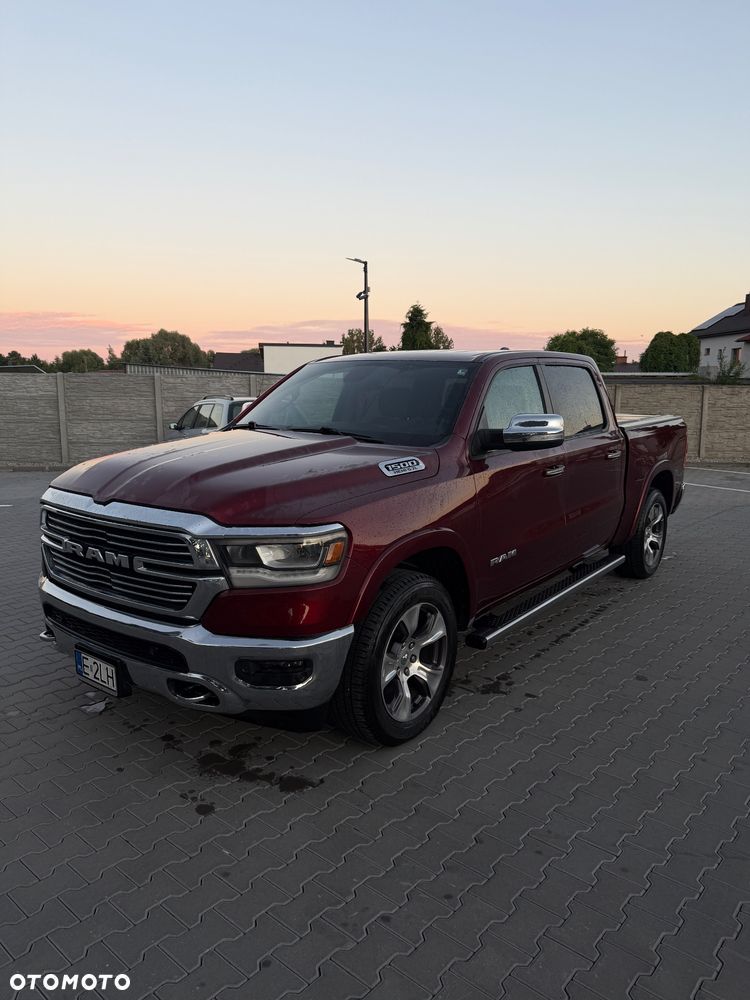 RAM 1500 5.7 Crew Cab Shortbed Laramie Sport - 3
