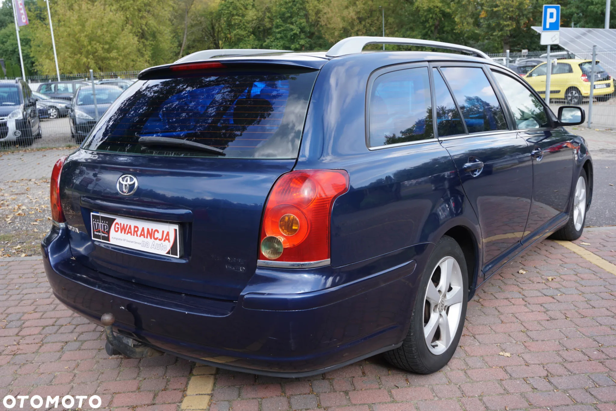 Toyota Avensis 2.2 D-4D Sol - 3