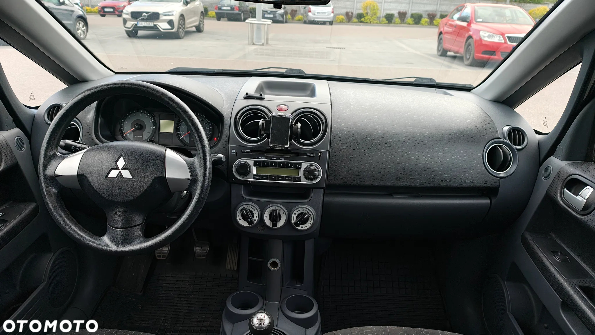 Mitsubishi Colt - 9