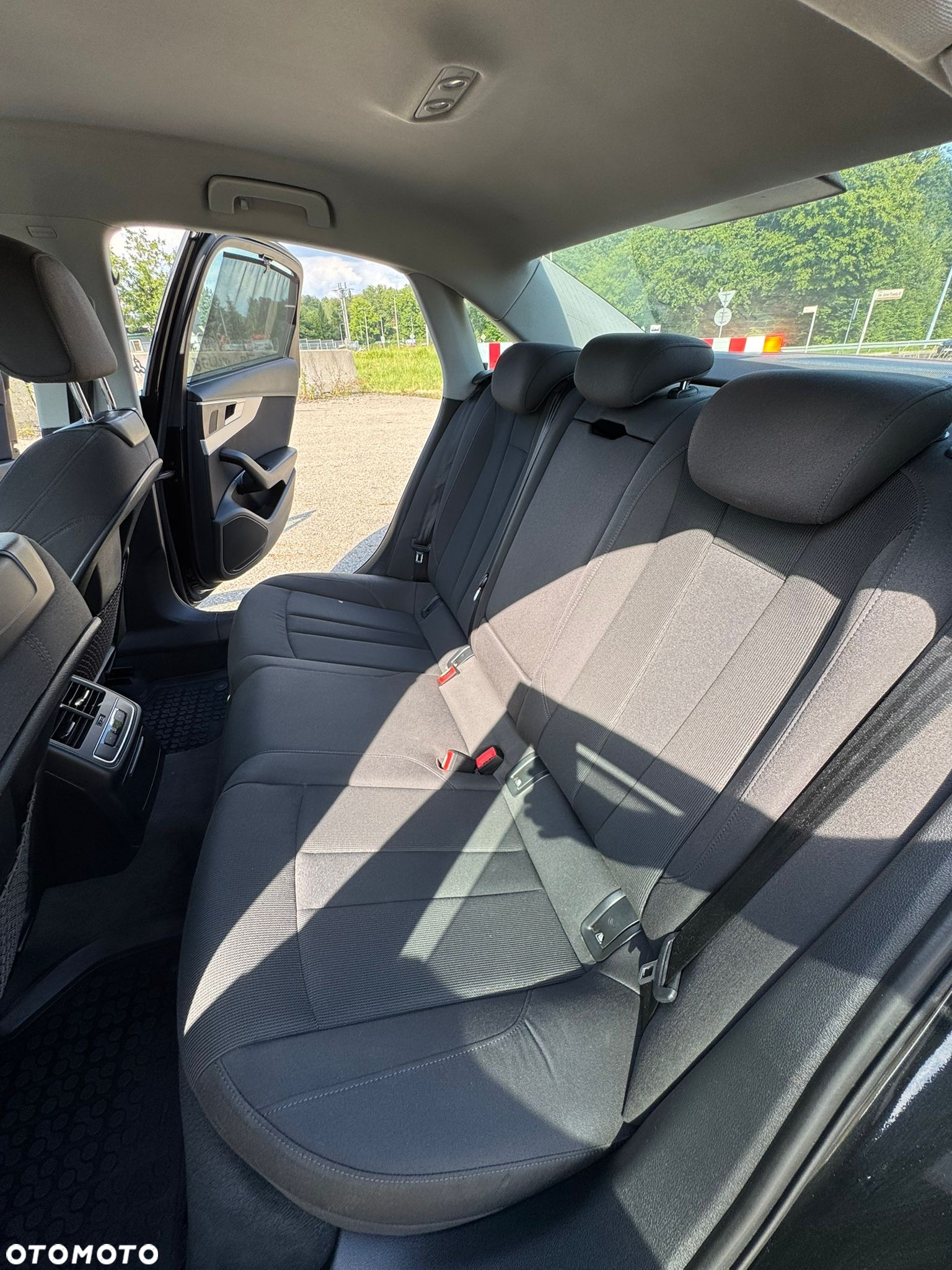 Audi A4 2.0 TDI S tronic - 28