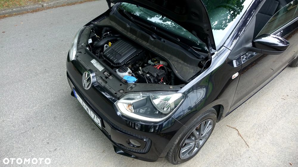 Volkswagen up! move - 20