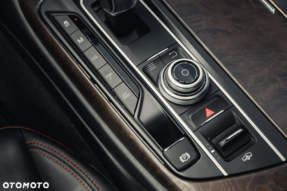 Maserati Levante - 23