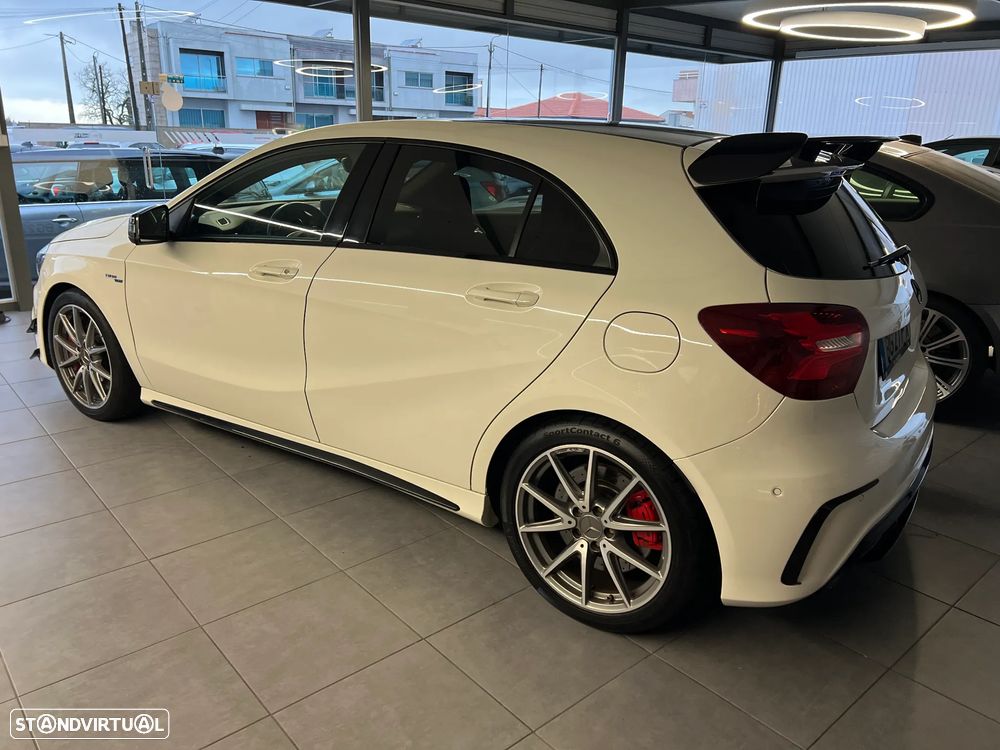 Mercedes-Benz A 45 AMG 4Matic Speedshift 7G-DCT - 11