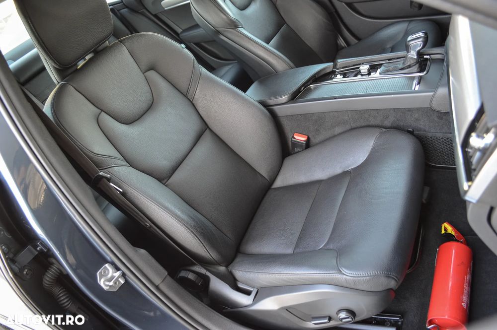 Volvo S90 D4 Inscription - 28