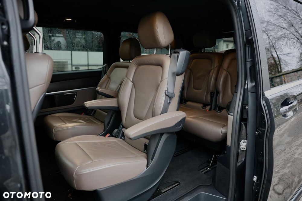 Mercedes-Benz Klasa V 300 d Exclusive 9G-Tronic (d³ugi) - 6