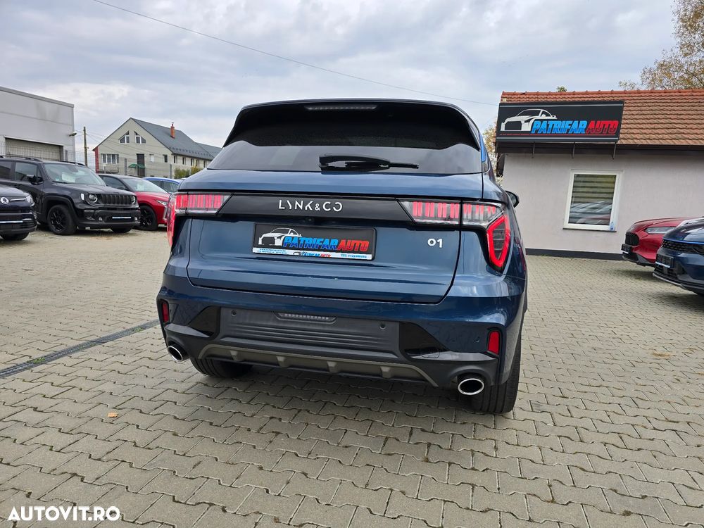 Lynk&Co 01 - 4