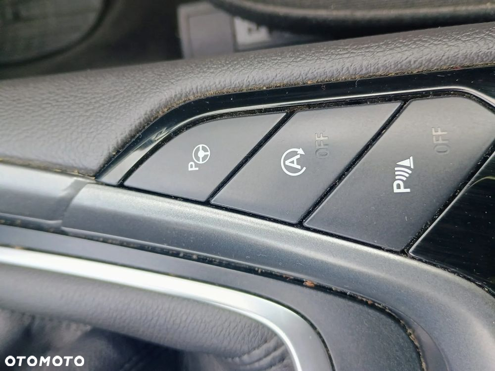 Ford Mondeo 2.0 TDCi Titanium - 19