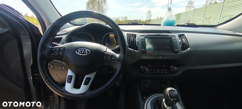 Kia Sportage 1.7 CRDI Business Line L 2WD - 12