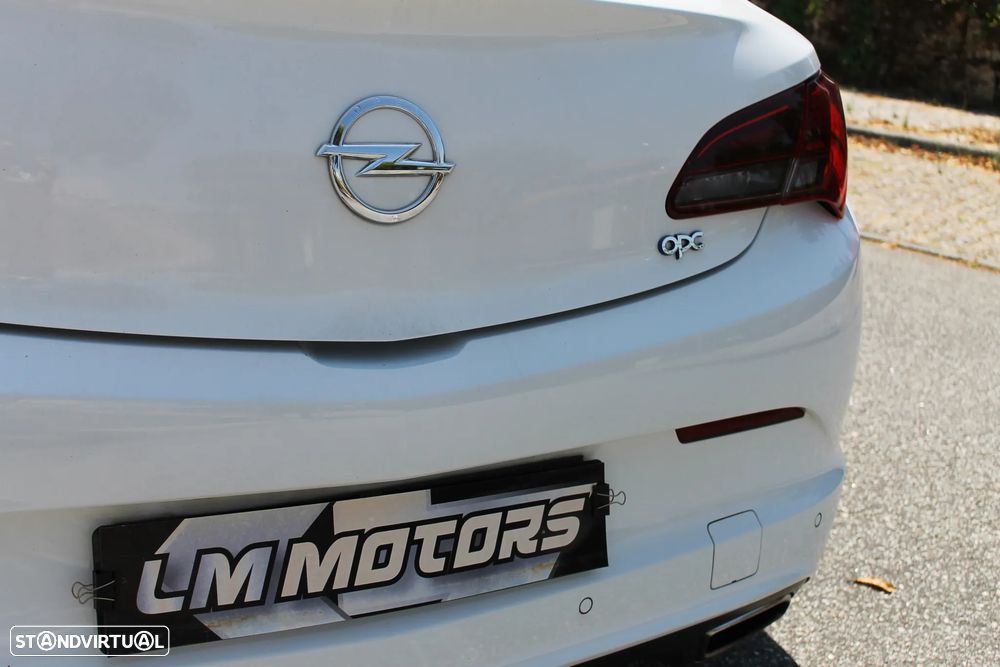 Opel Astra GTC OPC S&S - 19