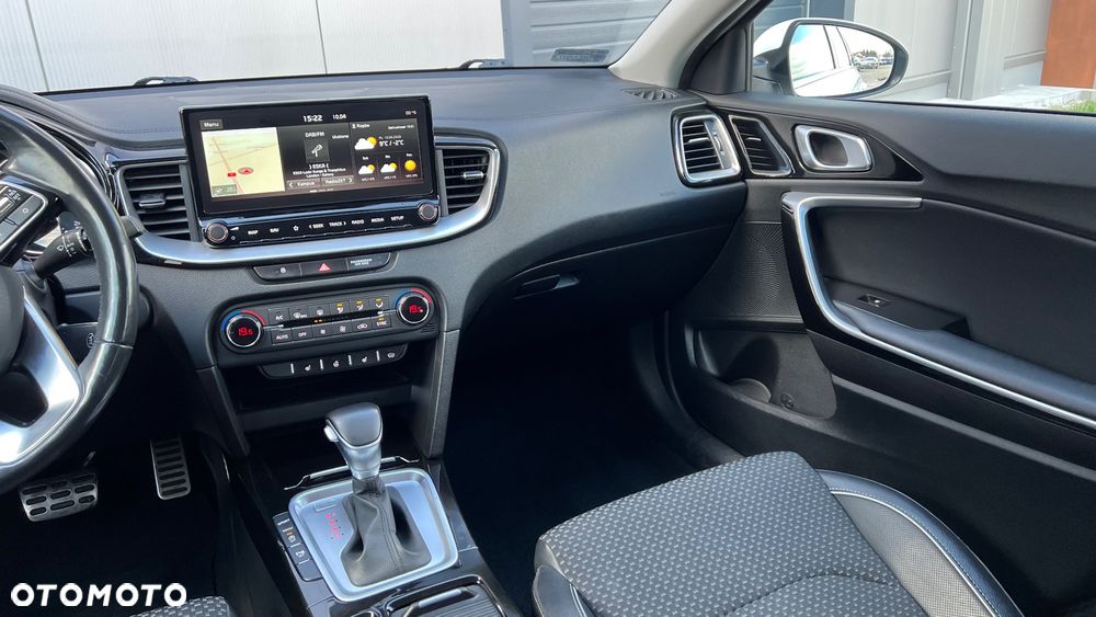 Kia Ceed 1.4 T-GDI L Business Line DCT - 13