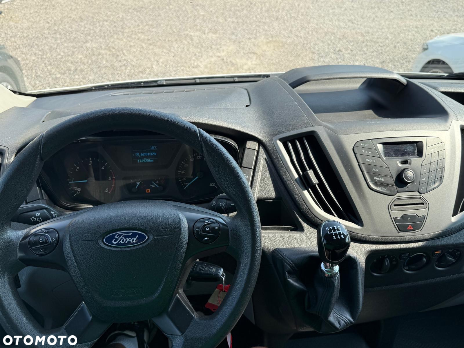 Ford Transit - 14