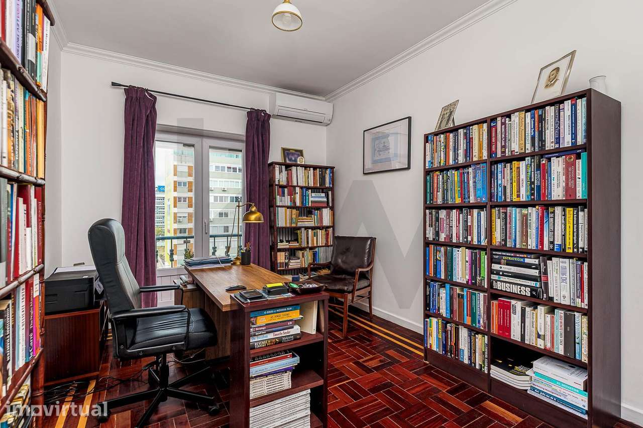 Sofisticação e Centralidade: Exclusivo Apartamento no Coração de Lisbo - Grande imagem: 5/30