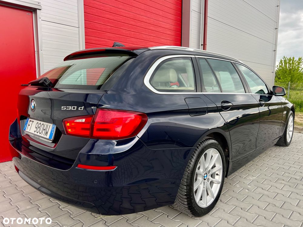 BMW Seria 5 530d xDrive Sport-Aut - 5