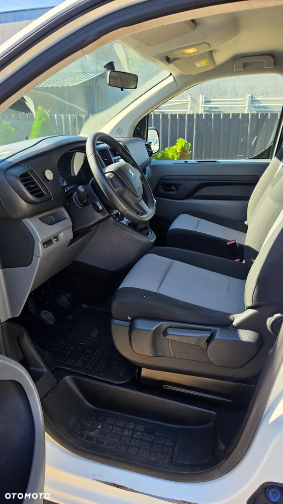Peugeot Traveller 1.6 BlueHDi Standard Business - 16