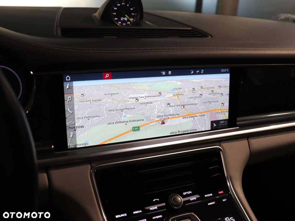 Porsche Panamera 4 E-Hybrid - 27