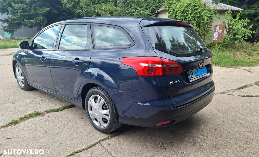 Ford Focus - 9