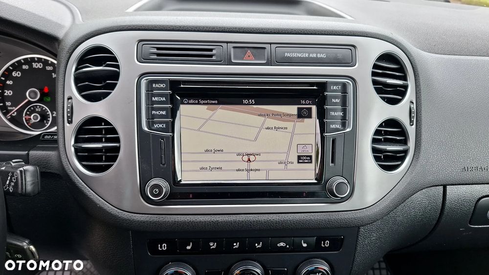 Volkswagen Tiguan 2.0 TDI SCR 4MOTION BlueMotion Technology DSG Lounge Sport & Style - 36