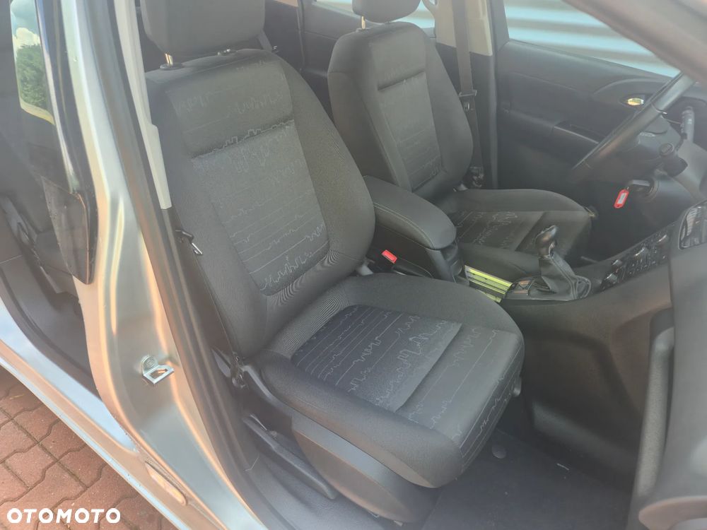 Opel Meriva 1.4 T Cosmo - 25