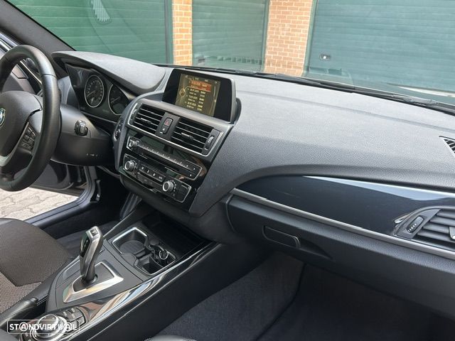 BMW 116 d Line Urban Auto - 25
