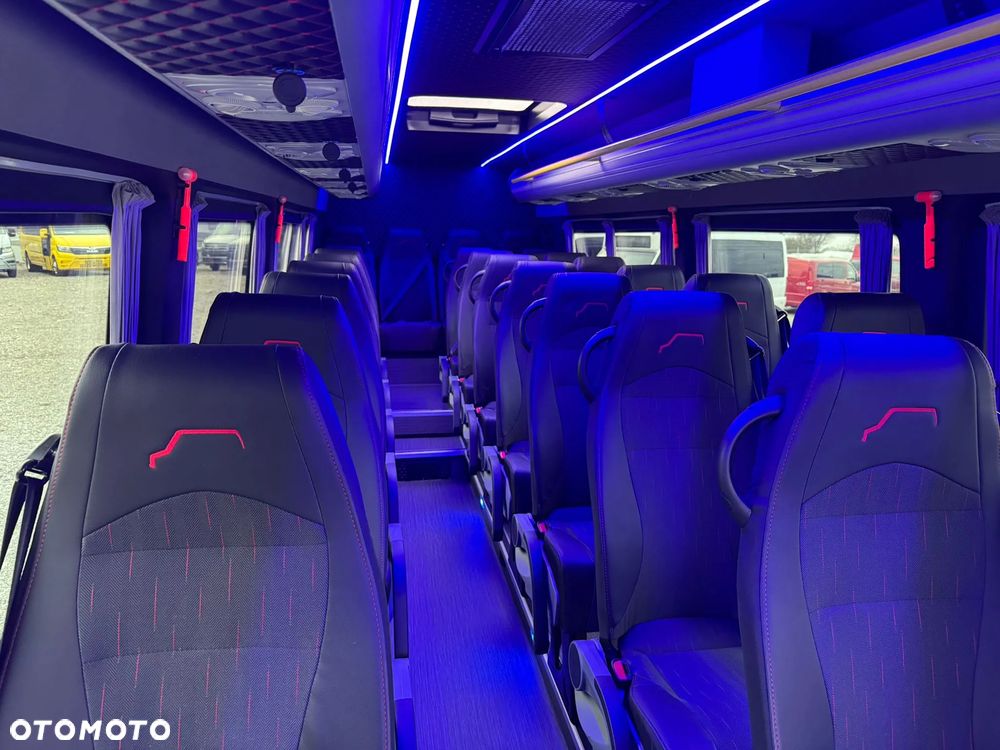 Mercedes-Benz Spritner 519 - 14