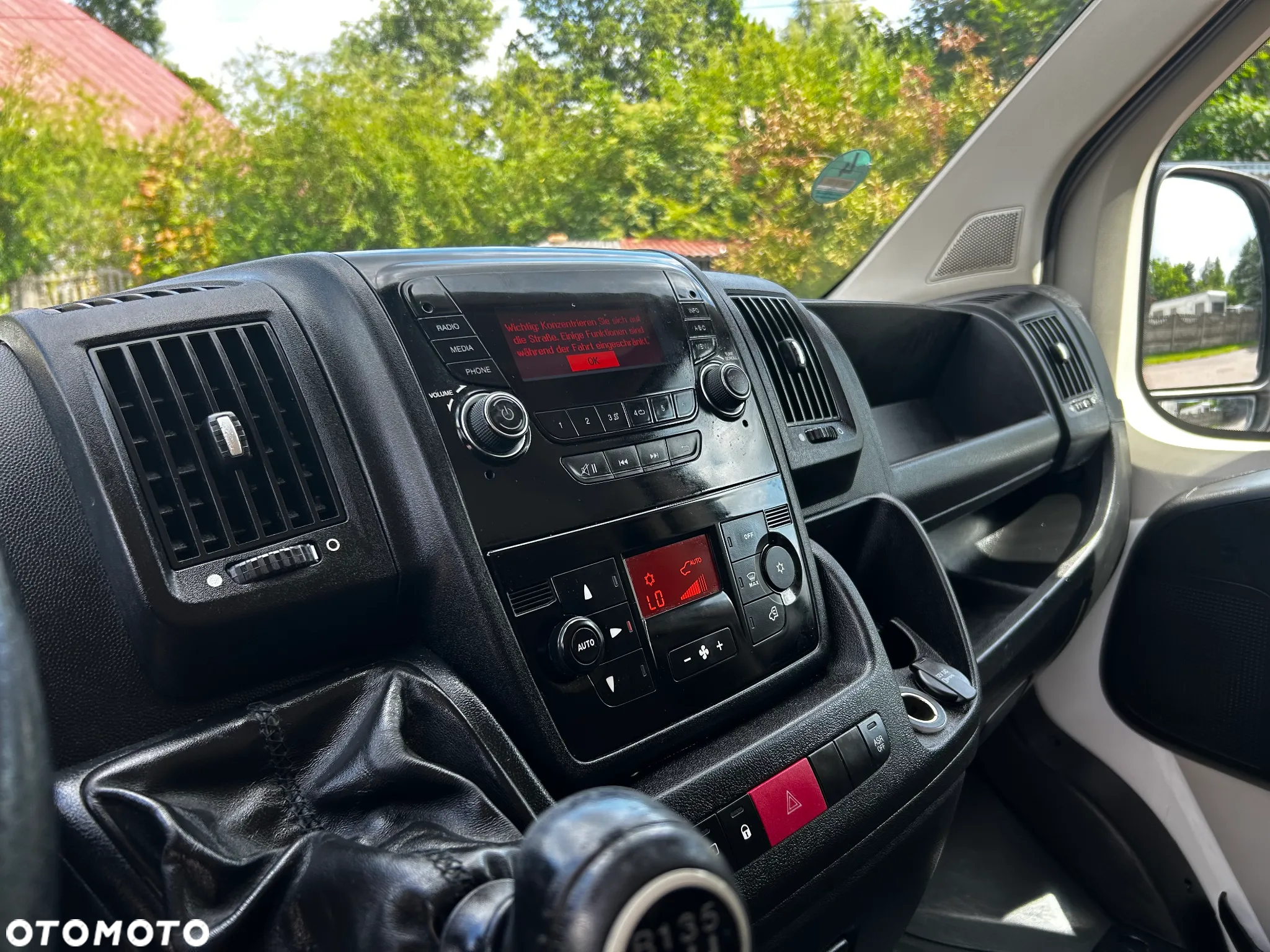 Peugeot BOXER - 28