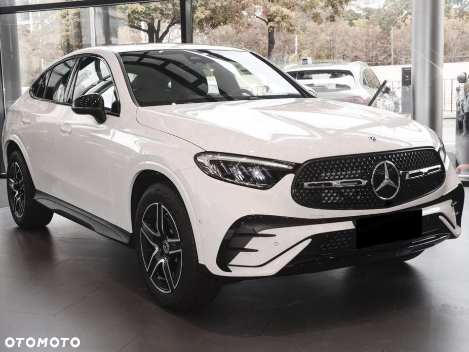 Mercedes-Benz GLC 220 d mHEV 4-Matic AMG Line - 4