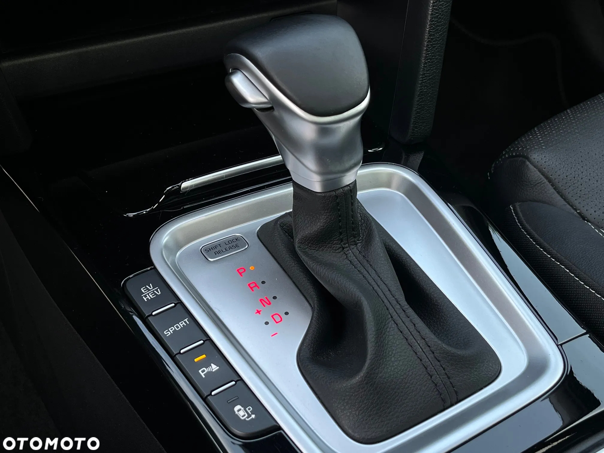 Kia XCeed 1.6 GDI PHEV L Business Line DCT - 27