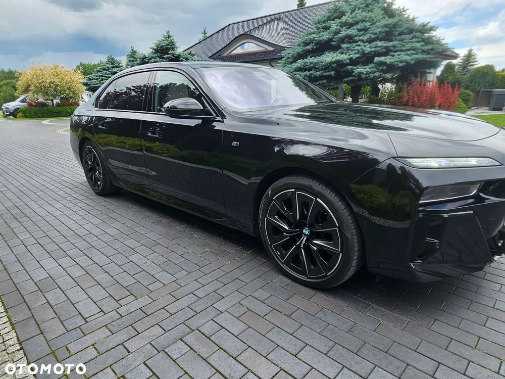 BMW Seria 7 740d xDrive mHEV Individual Edition sport - 10