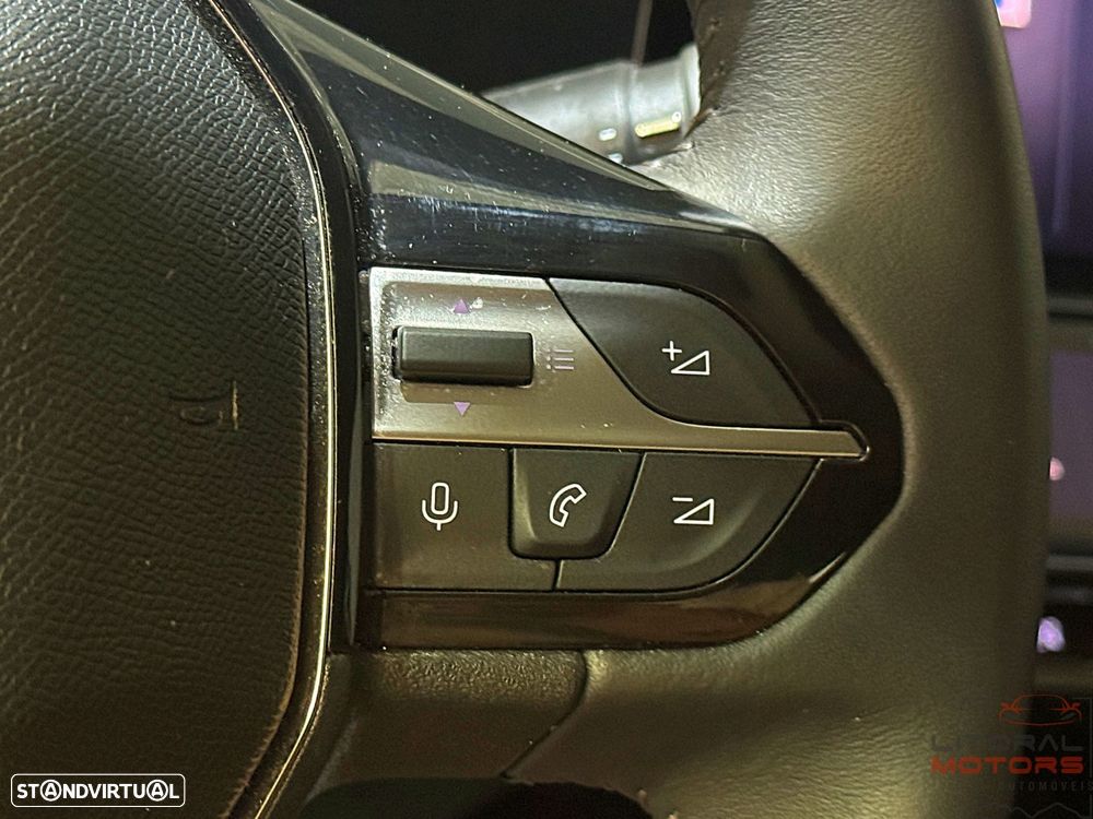 Peugeot 308 1.2 PureTech Allure Pack - 25