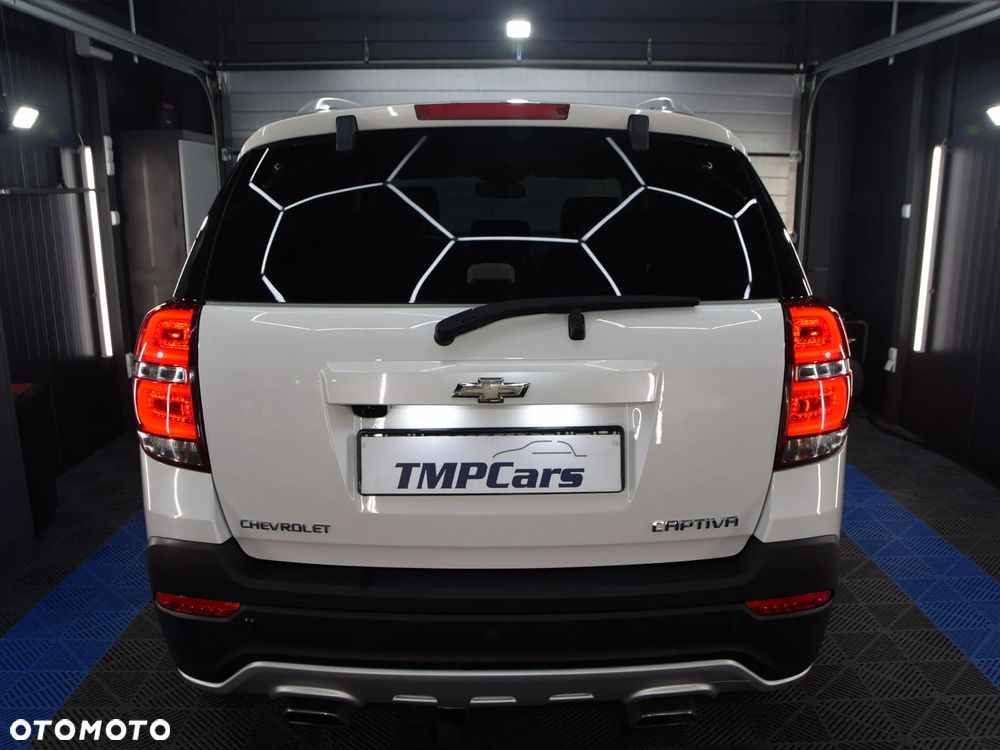 Chevrolet Captiva - 12