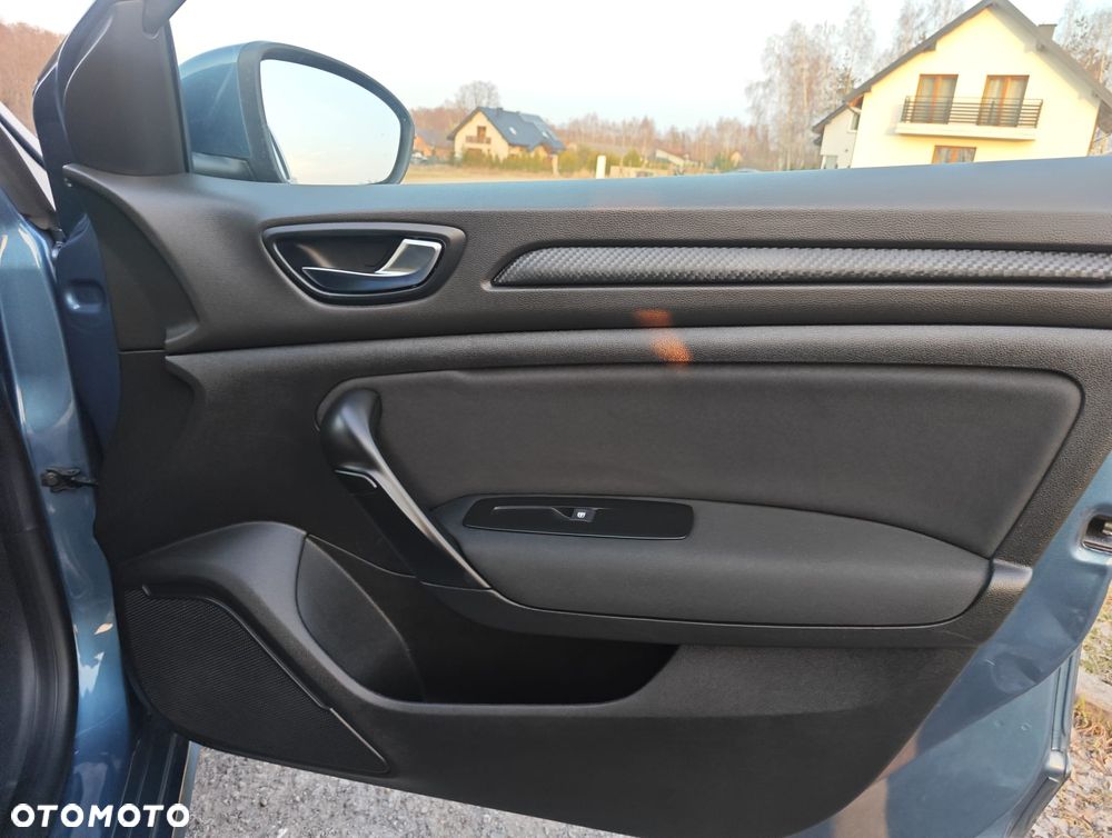 Renault Megane 1.2 Energy TCe Life - 20