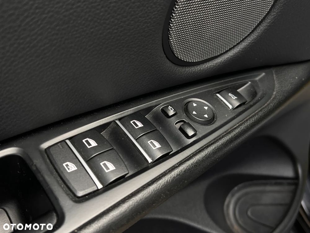 BMW X6 xDrive40d - 18