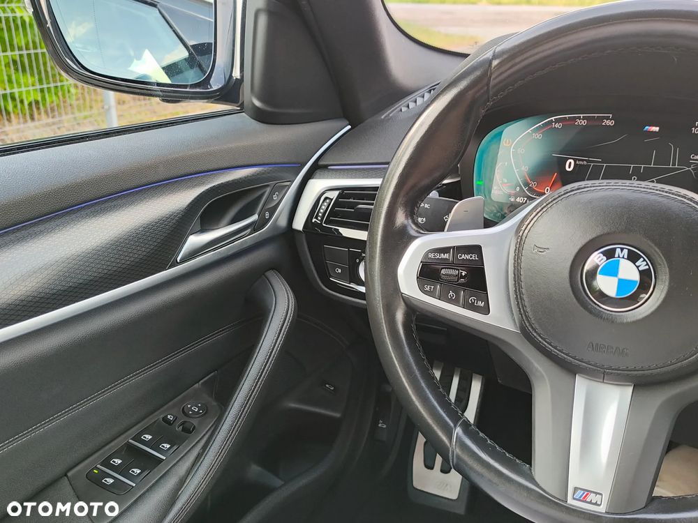 BMW Seria 5 518d mHEV M Sport sport - 17