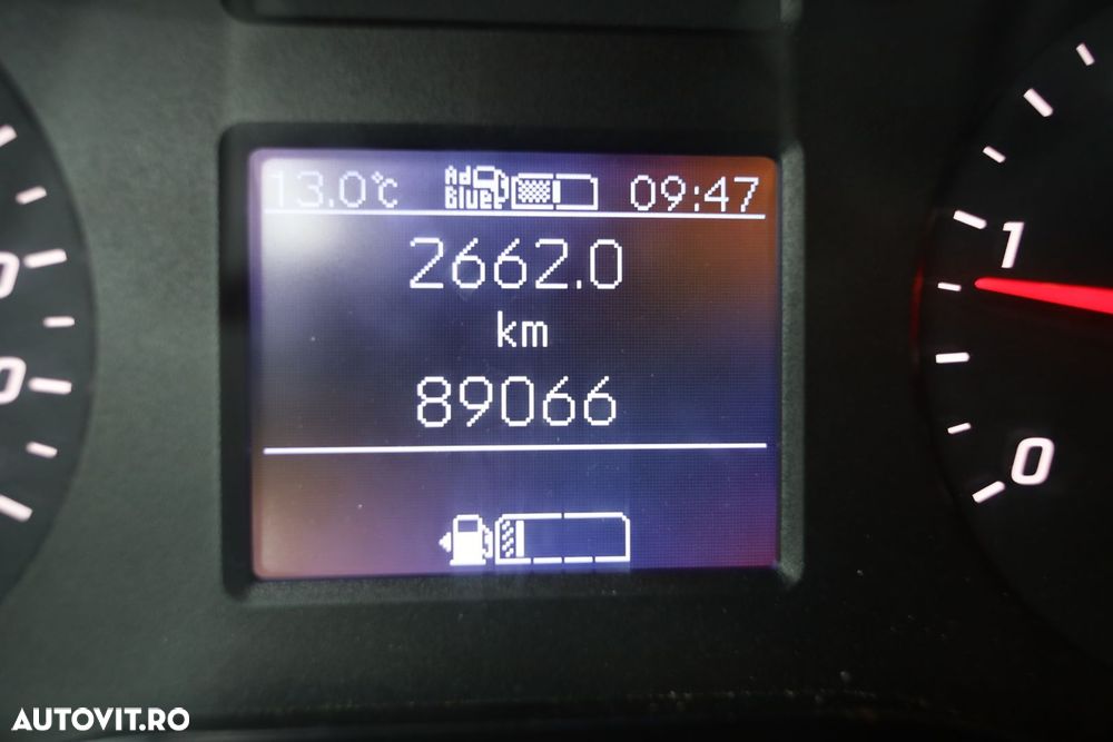 Mercedes-Benz Sprinter L2H2 - 18