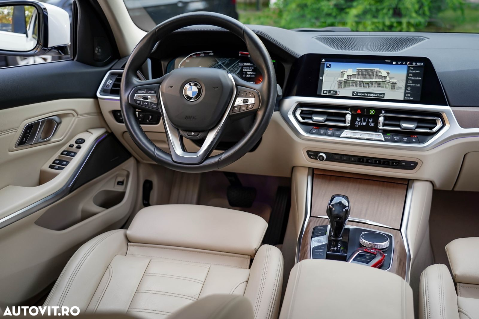 BMW Seria 3 320d Aut. Luxury Line - 13