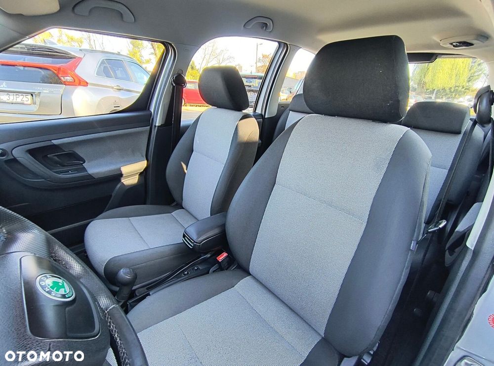Skoda Roomster - 20