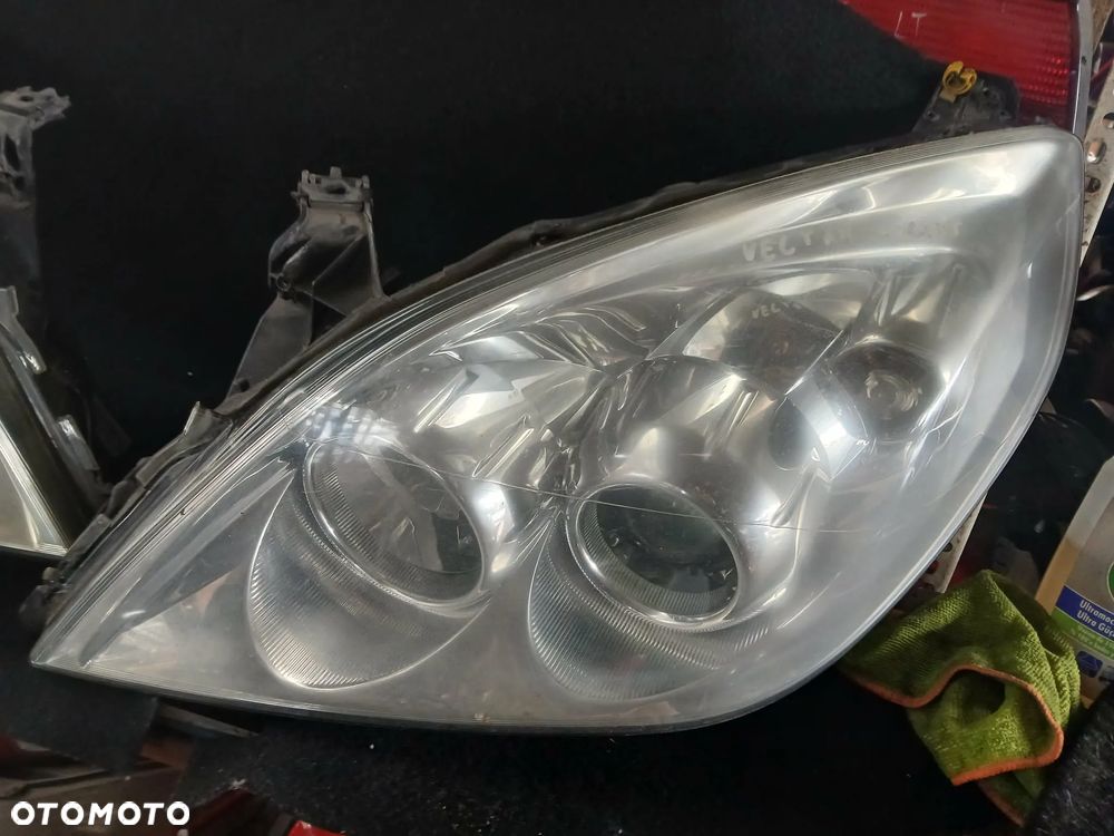 Opel Vectra C Lift Lampa przednia lewa, prawa - 2