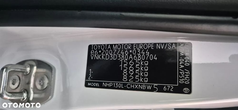 Toyota Yaris 1.5 VVT-i Launch Edition - 13