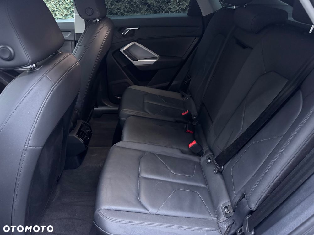 Audi Q3 Sportback 45 TFSIe S tronic S line - 7