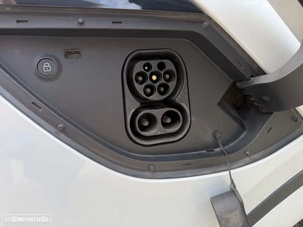 Xpeng G6 66 kWh Standard Range - 23