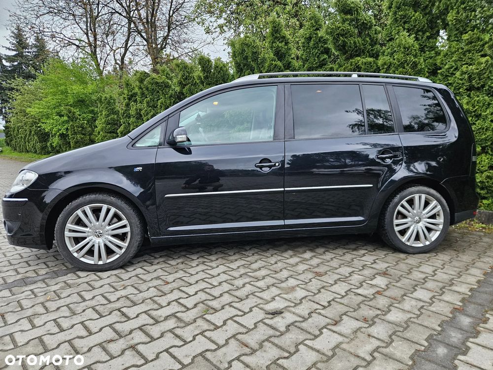 Volkswagen Touran 2.0 TDI DPF DSG R-Line Edition - 2